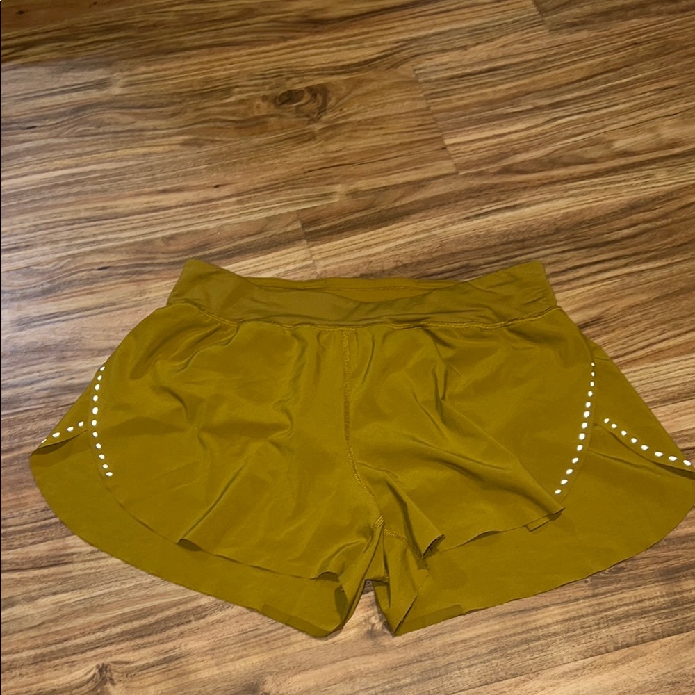 Lululemon Athletica Olive Green Fast and Free Reflective High Rise 3” Size 8